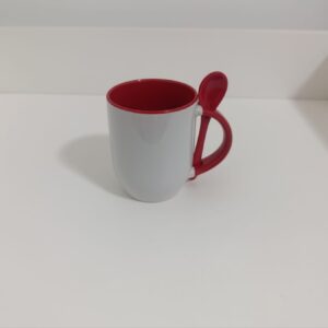 مج مع ملعقة